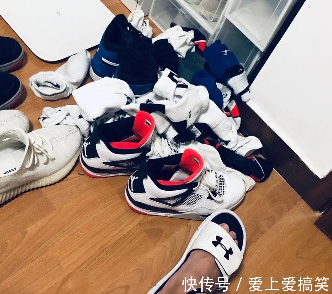 拖鞋|体育生都爱“拖鞋和白袜”,如此土爆的搭配,为何这么受欢迎?