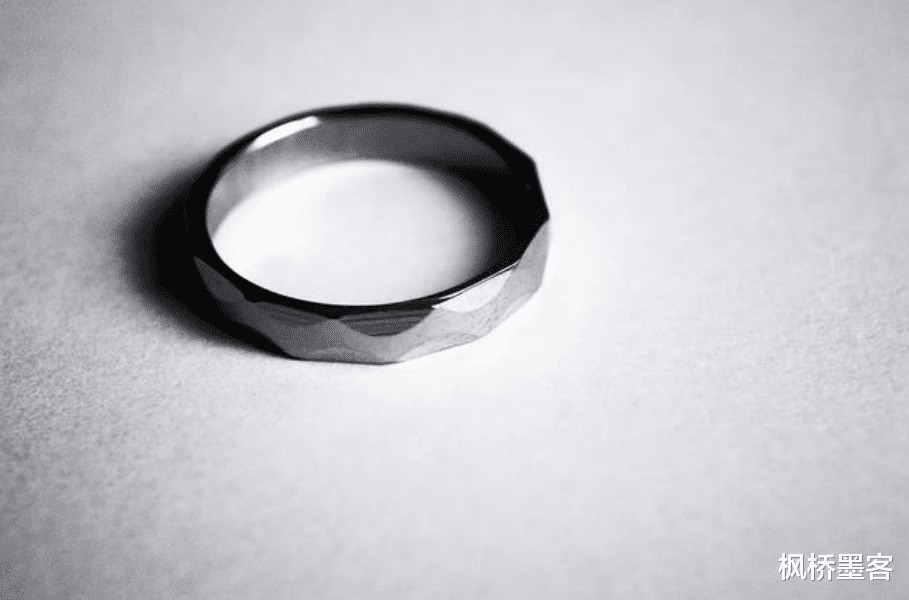 桥梁|一枚戒指背后的故事2次坍塌,88人死亡,工程师心中的“锁”