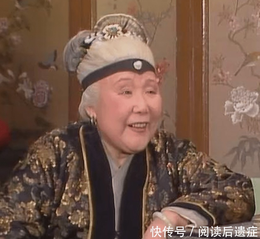 贾母|《红楼梦》：给迎春探春姐妹让座的，究竟是哪几位？