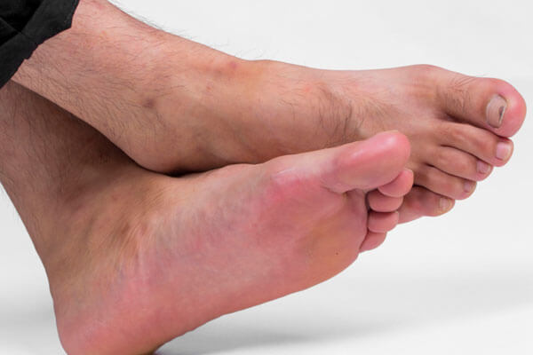 健康|长寿的人,脚趾通常都会有四个特点,若你都有,真是该偷笑