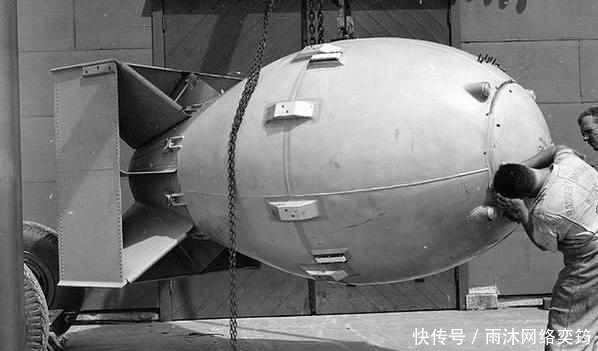 该国|美国向日本投了3颗原子弹?第三颗神秘失踪,该国成最大赢家