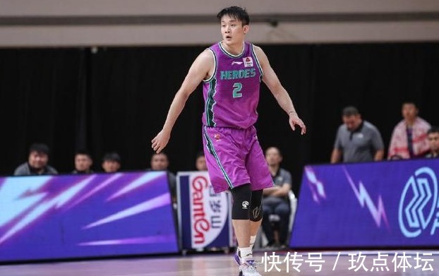丁彥雨航|山東男籃最大問題曝光！哈德森力挺徐長鎖，根本不是主教練的鍋
