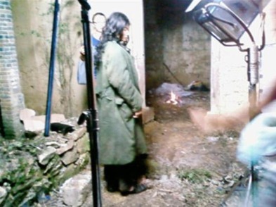 其中一位|他是中国第一懒人,出门不下地走路,吃饭靠人喂,如今怎样了?