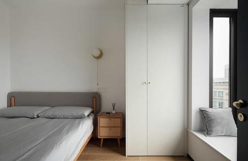 电视|她把客厅一分为二,家里多间房,再把电视请出家,生活简单又幸福