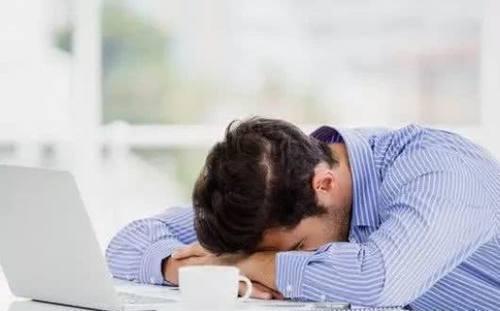 男性雄激素旺盛,身体多有三大特征,若你全中,魅力不可挡