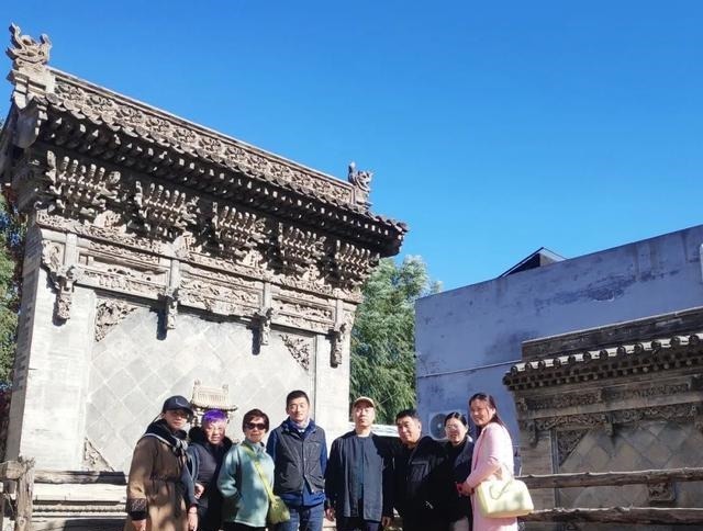 顺益|「顺益兴四合院背后的匠人」第一期拜访张毅培先生砖雕工作室