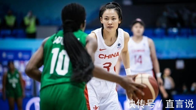 姚明|不能满足!中国女篮14分赢球亮剑,末节又麻烦,郑微大吼姚明无奈