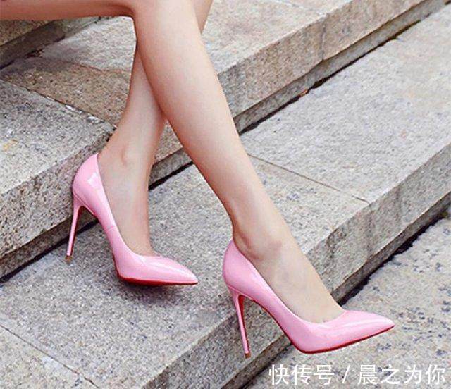 细高跟鞋 穿上一双时尚细高跟鞋,彰显女性高贵气质,走出你的自信优雅范!