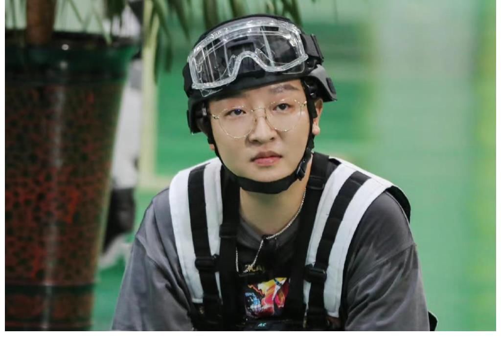 岳岳|《德云斗笑社》第二季：岳云鹏遇上张鹤伦，自带综艺感太可乐