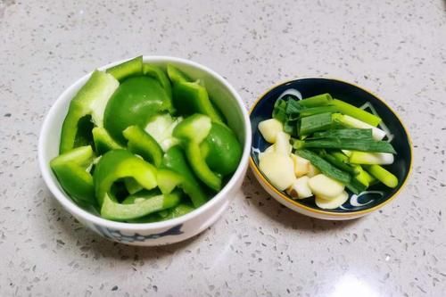 吃肉|立秋后,不吃肉也要吃这两样,低脂饱腹又营养,味道比肉都鲜美