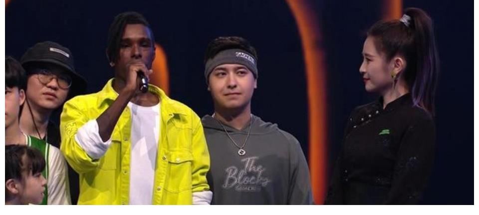 b这就是街舞：王一博战队成员，布布更新动态，汉服装扮惊艳众人！