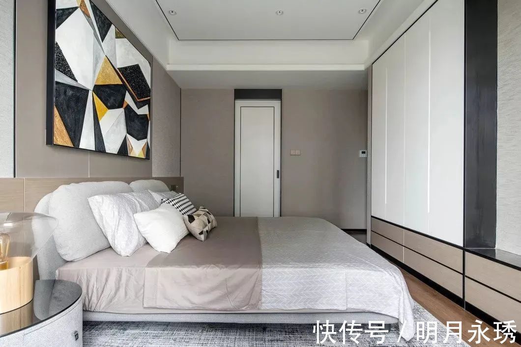 优雅|246㎡现代大平层,简约大方的空间,时尚优雅的布置,高级档次