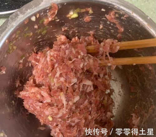 营养均衡|好吃爽口的藕夹肉,夏季的时候吃,营养均衡又可口!