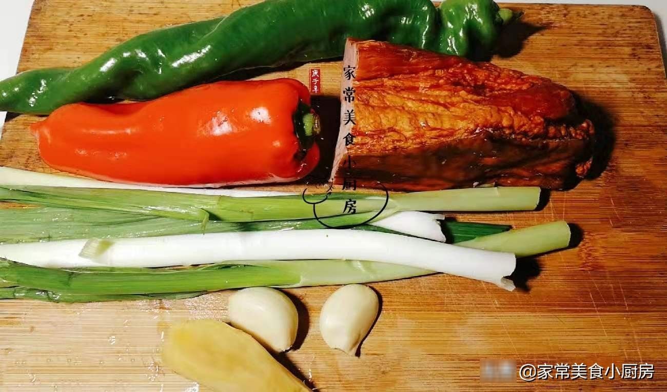 腊肉炒出来又咸又硬咬不动？只需多加一个步骤，腊肉咸香而不硬