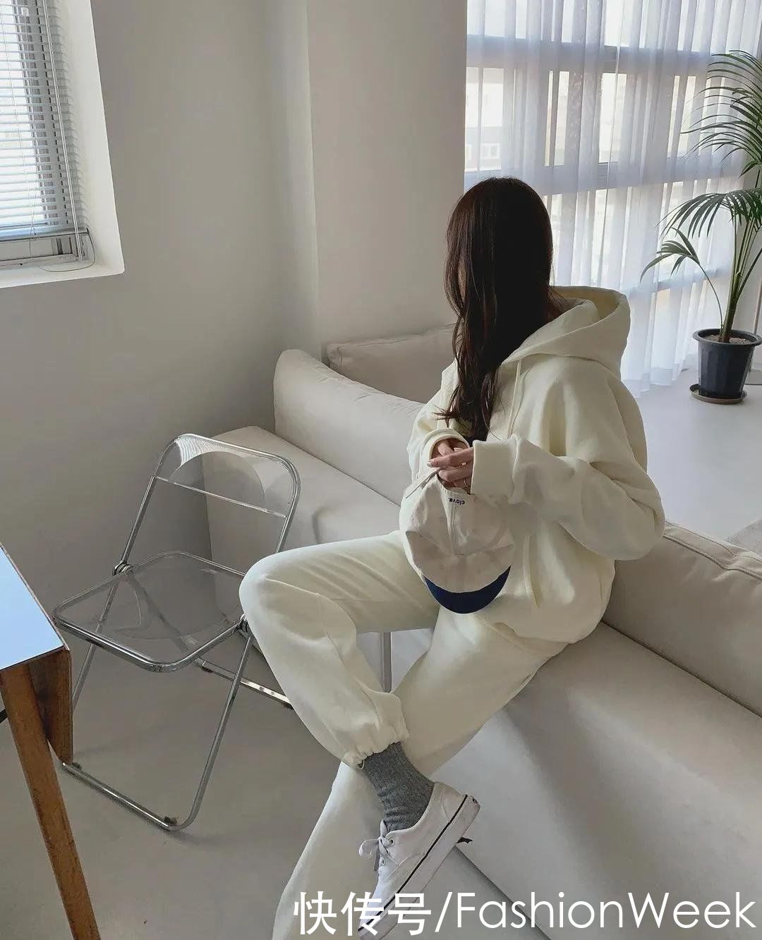 开启春季甜蜜穿搭，韩国穿搭博主来告诉你答案