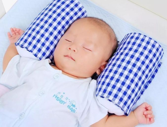 医生|宝宝多大就可以睡枕头了?看看医生怎么说,别再盲目给孩子用了