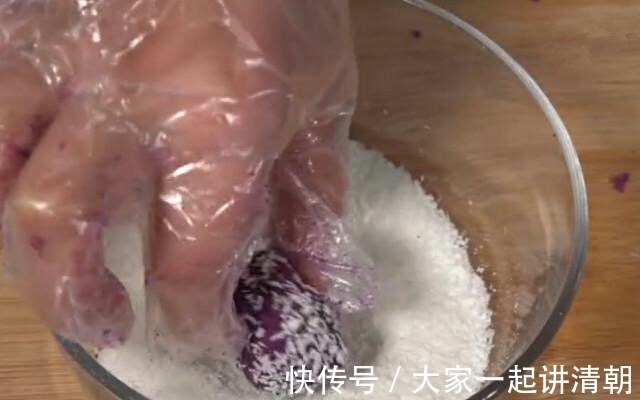 面食用此吃法，简单易做，不用烤箱，层层香酥，再做20个不够吃