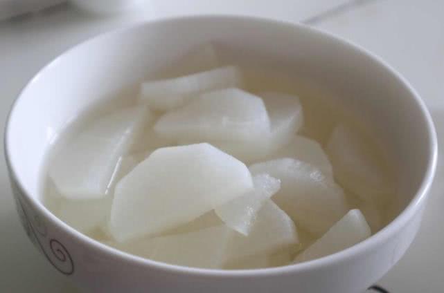 香蕉|吃什么有利于降血压101岁老人高血压40年,秘诀全在3个“宝”