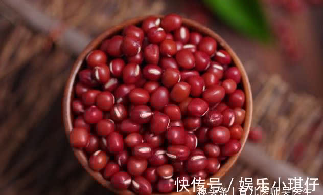 食物|预防身体变老，坚持多吃的食物，让肌肤变得滋润、有光泽，更年轻