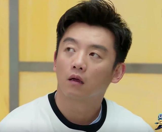 奔跑吧|跑男家族玩游戏过于认真,触及郑恺的底线,郑恺几次黑脸想发飙