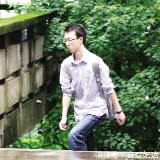 重庆巴蜀中学|659分高考状元却被北大拒收,父母的操作坑了他,值得反思