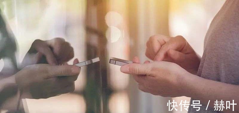 苹果|折叠屏：中国手机和苹果的关键一战