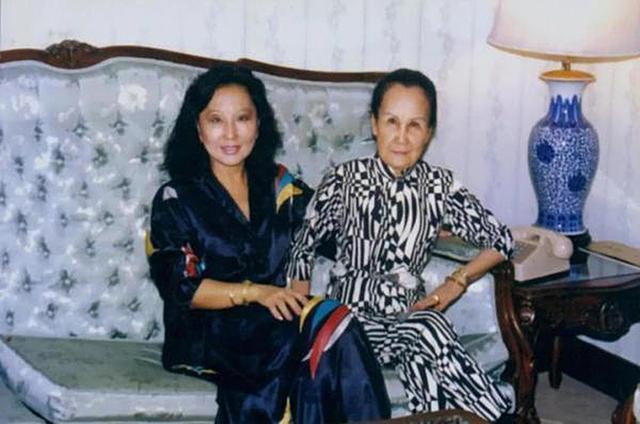 蓝妮|同学给她取一绰号,她却高兴地把真名改成绰号,结果之后成大名人