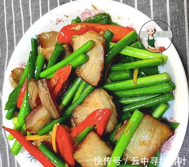 秋天,蒜苔和它绝配,越冷吃越香,开胃杀菌、润肠通便,提高免疫!