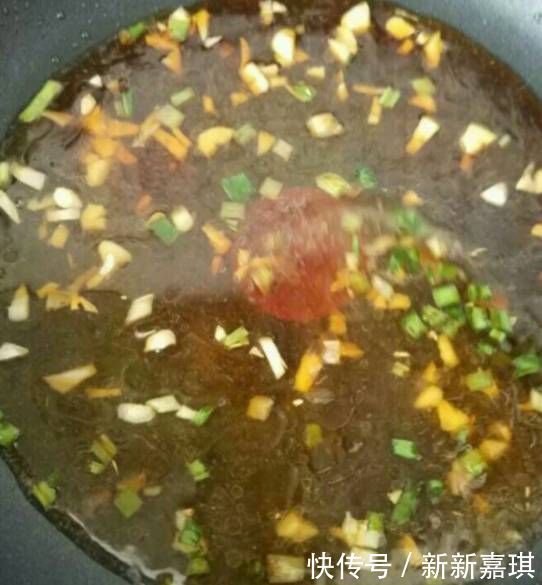 一根茄子、一个土豆、一根尖椒,就能做出不比肉菜差的地三鲜