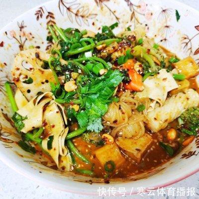搅拌均匀|下班还点啥外卖,这道比麻辣烫还好吃的麻辣拌快到飞起