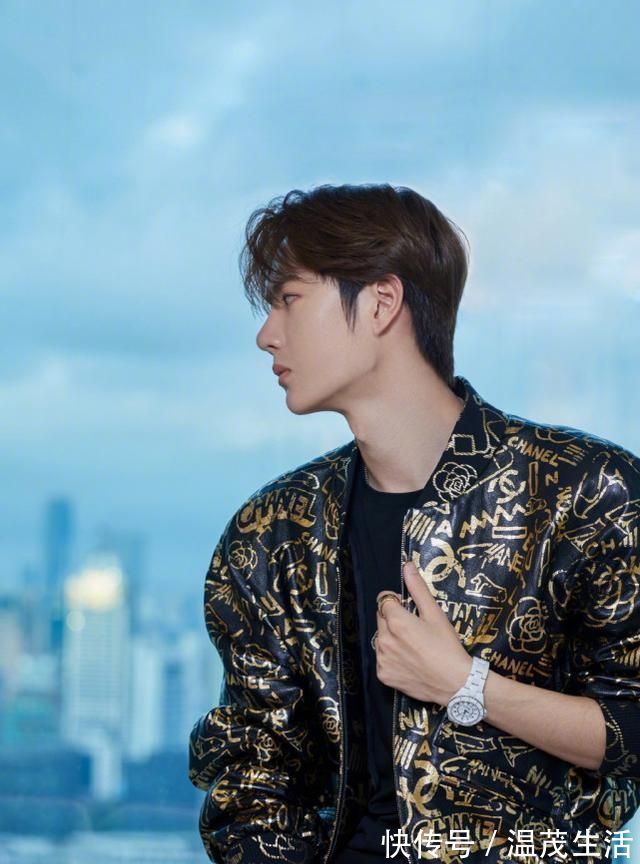 冰雪运动|汉字都不会写,还能上《华彩少年》?带你认识另一面的王一博