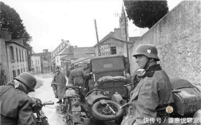 战役期间|二战老照片:法国战役中强势的德军,法军战俘看着结局一脸悲伤