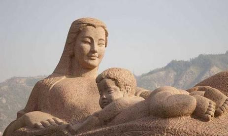 华夏文明5000年，为何易中天却否定5000年，坚称只有3700年文明？