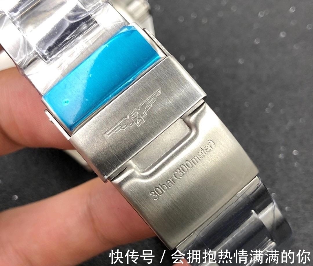 我们来了|ZF厂康卡斯复刻表评测—ZF浪琴康卡斯黑盘有哪些优缺点?