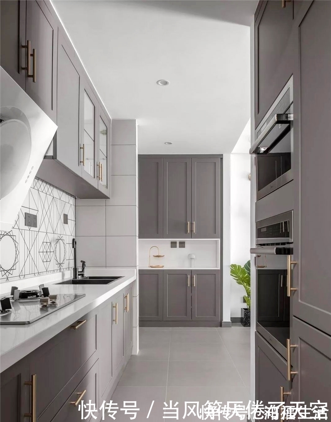 卧室|她家48㎡,拥有三间卧室,超大餐厅,书房客厅合二为一,太聪明了