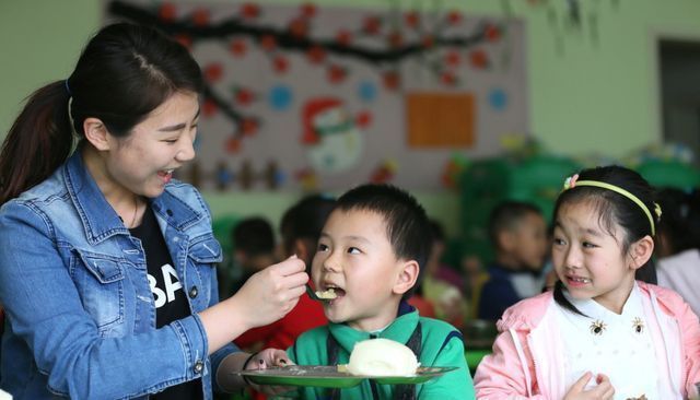 孩子|“男孩,就该晚一年上学?”孩子5岁和6岁上学,区别有那么大吗?