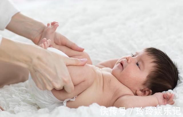 尺码|6个月宝宝哭闹不停,一查尿路感染,你还敢这样换尿不湿吗?