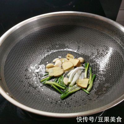 简单省事懒人菜南瓜焖排骨，一次就上瘾