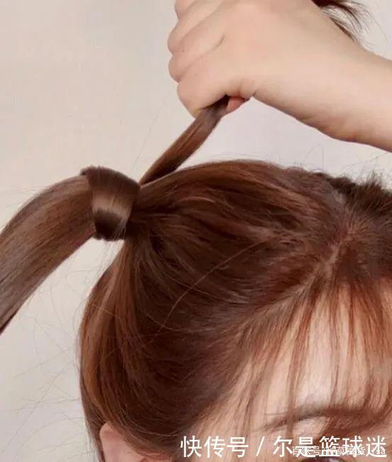 冬天|别再披头发了!冬天超火的5款编发,无敌显脸小!