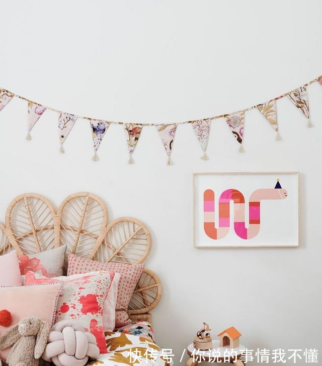 现代|幸福的四口之家，一扇生动记录风景的窗，草绿色的客厅，人人羡慕！