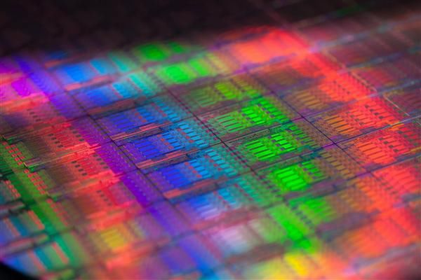 首发|曝Intel要首发台电3nm：两款CPU正测试！性能比5nm提升15%