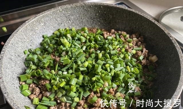 牛肉|夏天,人们喜欢喝粥,推荐这道“下粥菜”,可以补充丰富的蛋白质