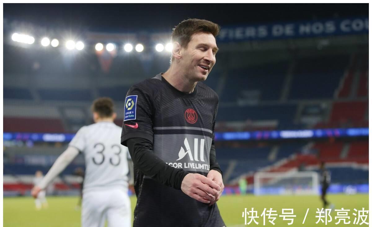 董方卓|梅西和马拉多纳谁更强?董方卓给出答案,直言梅西差得太多了!