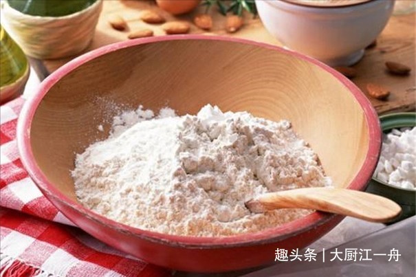 “淀粉”和“生粉”虽然一字之差,但用途完全不一样,别再乱用了