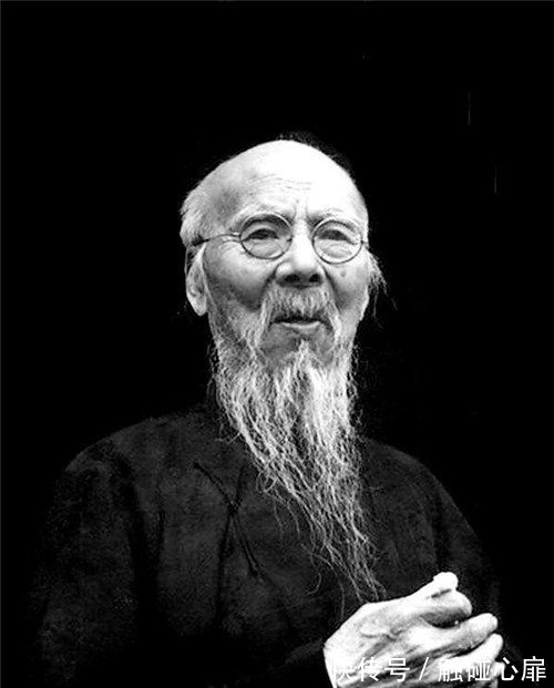 临摹|女弟子以为齐白石没画完,临摹添了几笔,结果卖价从764万变63万