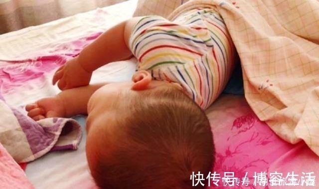 生长发育|为了让孩子睡出饱满后脑勺,从未枕过枕头,医生会损害颈椎发育