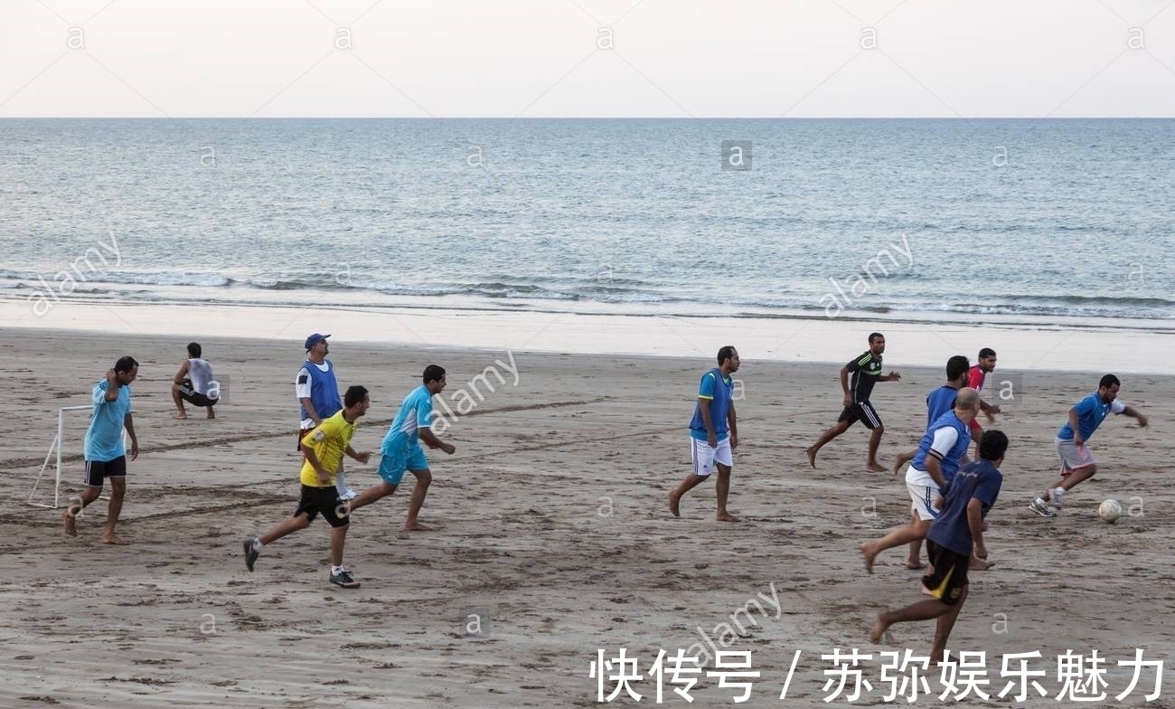 阿曼队|国足输澳大利亚很正常,人家全是归化球员,那阿曼为何能击败日本