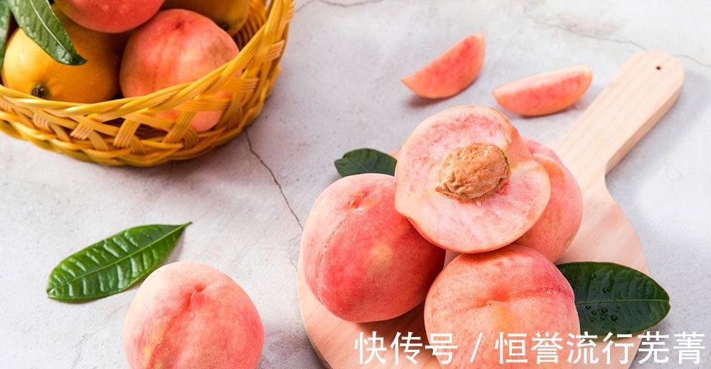 冰箱|才知道,保存桃子,直接放冰箱容易烂,桃农教我1招,放15天不坏!