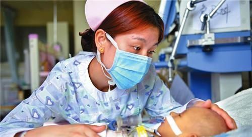 生活环境|让孩子“早熟”的3种食物,早被拉黑,别大意,你家娃可能经常吃