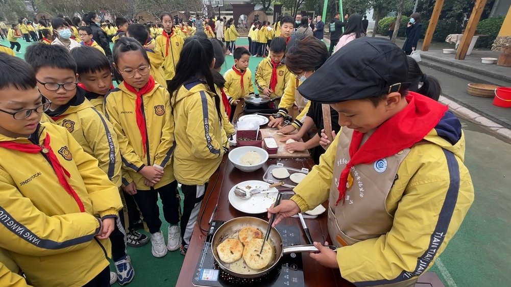 常山育才小学|【特别策划】挖番薯，做索面，磨豆浆……常山育才小学以劳动教育为“双减”加持